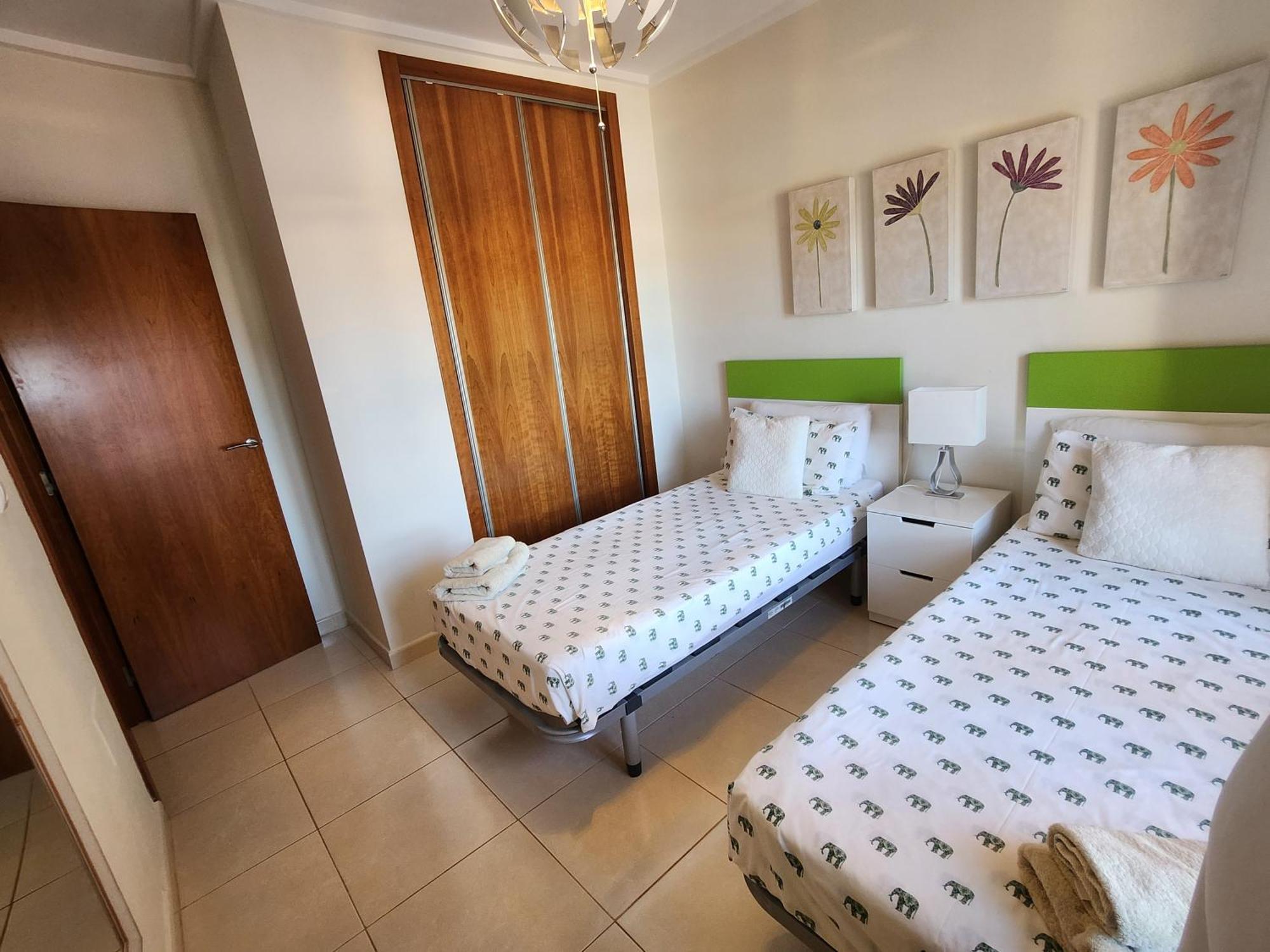 Spacious 3 Bedroom 2 Bathroom Apartment - Puerto Marina Complex Los Alcázares Exterior photo